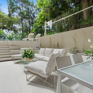 boutique apartments at little cove court